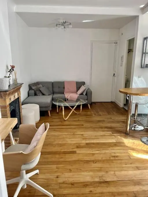 Appartement De Mina Paris Fransa